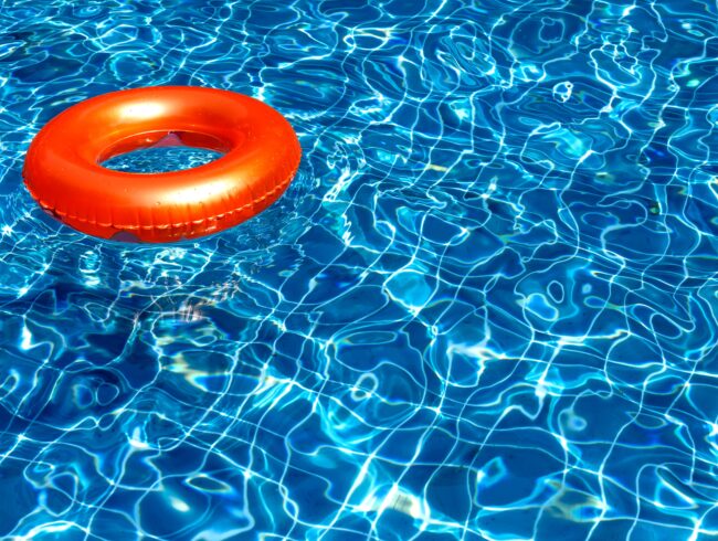 One child a day expected in Quebec emergency rooms for a drowning or near-drowning this summer
